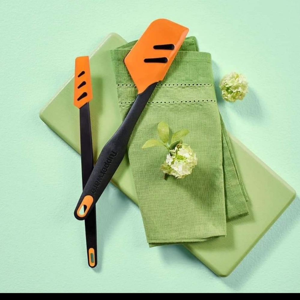Tupperware Silicone Spatula Set New